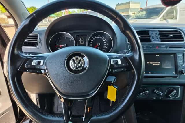 Volkswagen Polo (2017) thumbnail 6
