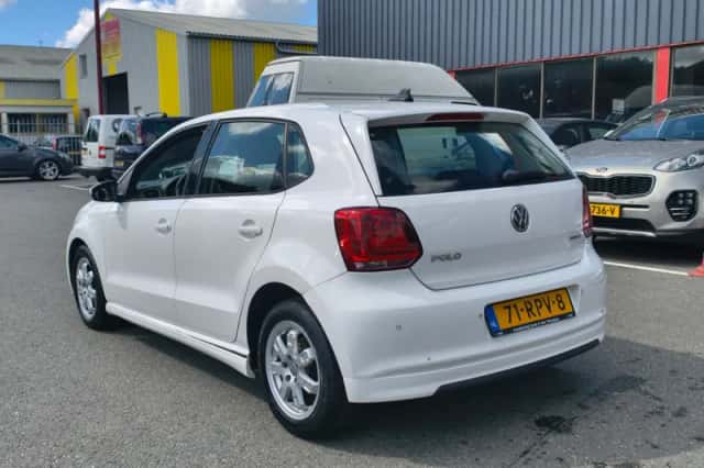 Volkswagen Polo (2011) thumbnail 3