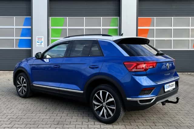 Volkswagen T-Roc (2019) thumbnail 4