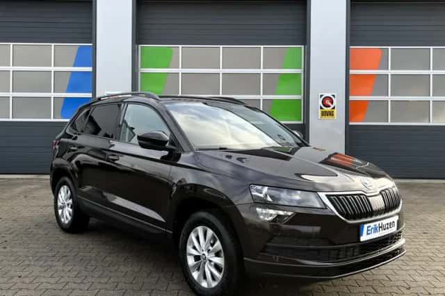 Škoda Karoq (2018) thumbnail 3