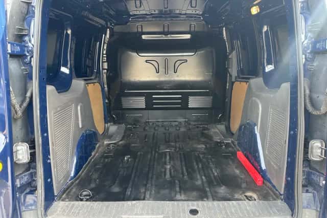 Ford Transit Connect (2021) thumbnail 5