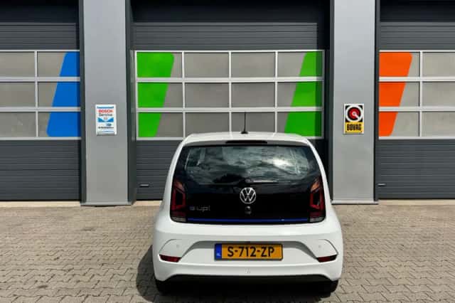 Volkswagen Up (2020) thumbnail 6