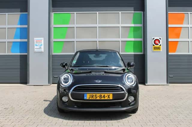 MINI One (2018) thumbnail 5