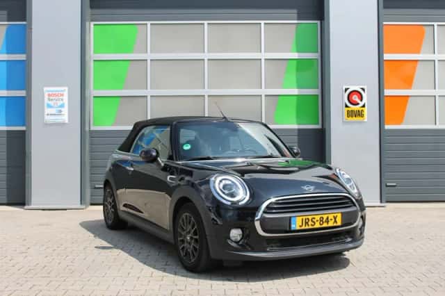 MINI One (2018) thumbnail 6