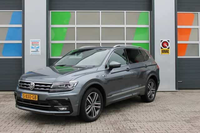 Volkswagen Tiguan (2019) thumbnail 1