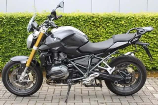BMW R (2017) thumbnail 2
