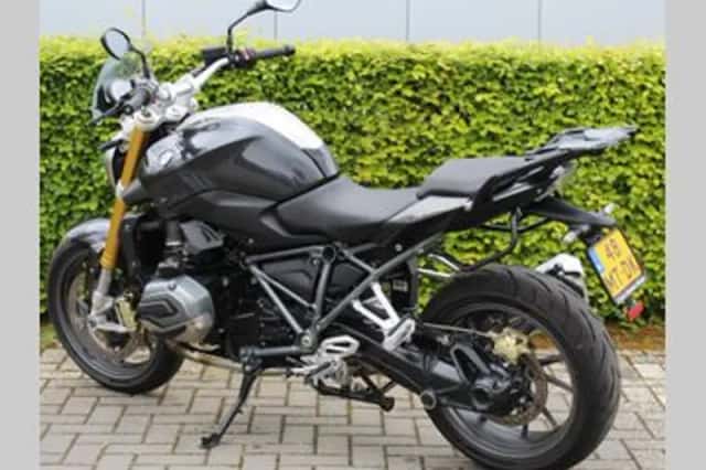 BMW R (2017) thumbnail 3