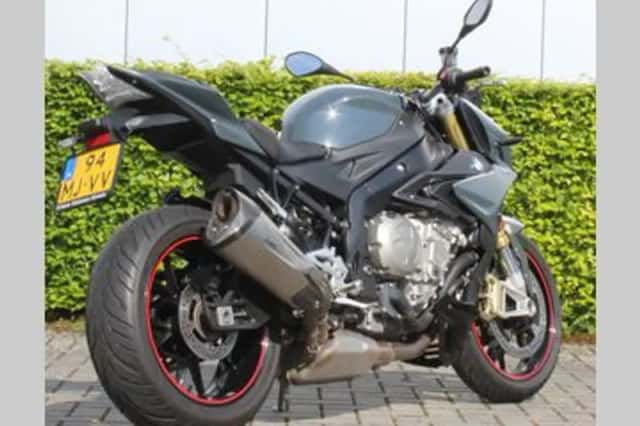 BMW S (2017) thumbnail 5