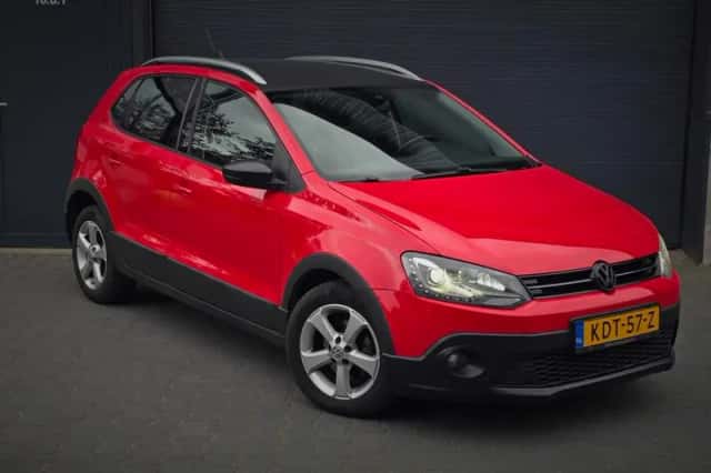 Volkswagen Polo (2012) thumbnail 3