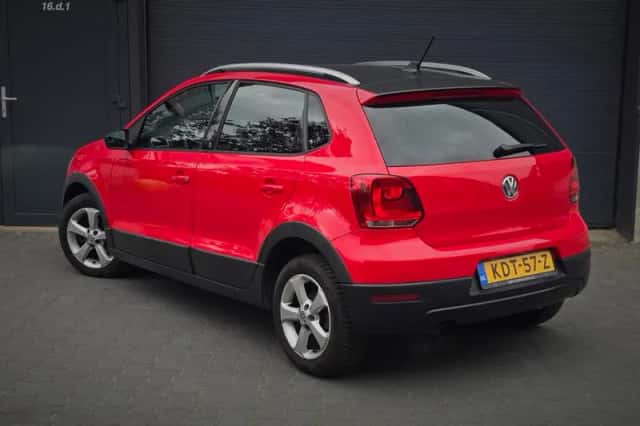 Volkswagen Polo (2012) thumbnail 5