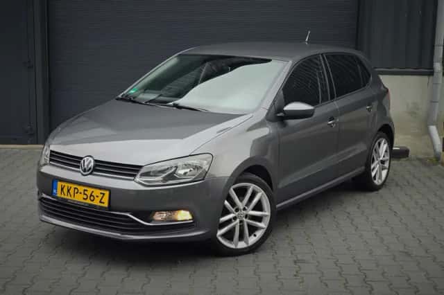 Volkswagen Polo (2014) thumbnail 1