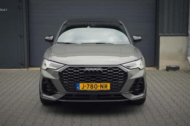 Audi Q3 Sportback (2020) thumbnail 2