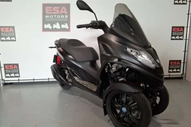 PIAGGIO MP3 (2022) thumbnail 4