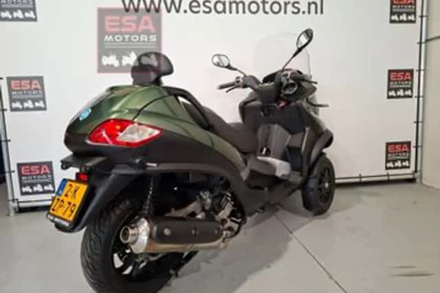 PIAGGIO MP3 (2008) thumbnail 5