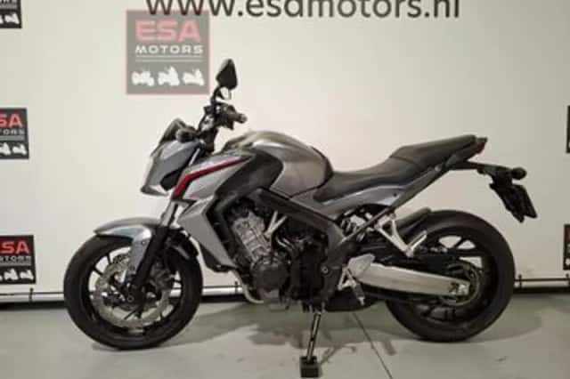 Honda CB (2015) thumbnail 1