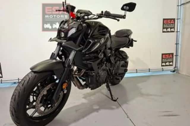 YAMAHA MT (2023) thumbnail 4