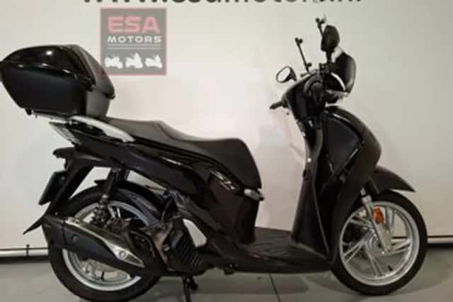 Honda SH (2018) thumbnail 2