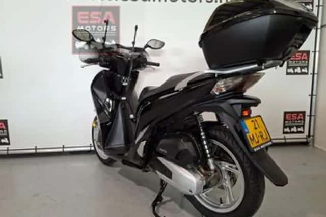 Honda SH (2018) thumbnail 6