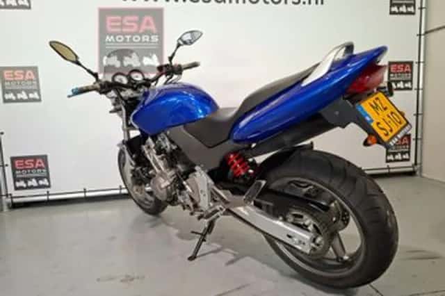 Honda CB (2003) thumbnail 5