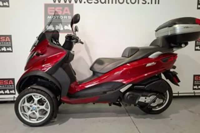 PIAGGIO MP3 (2017) thumbnail 1