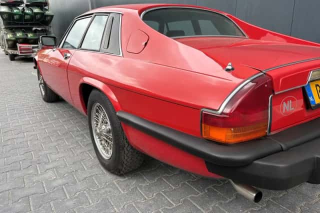 Jaguar XJS (0) thumbnail 5