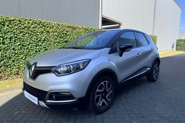 Renault Captur (2017) thumbnail 1