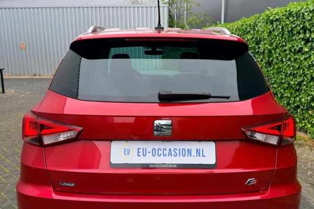 SEAT Arona (2019) thumbnail 5