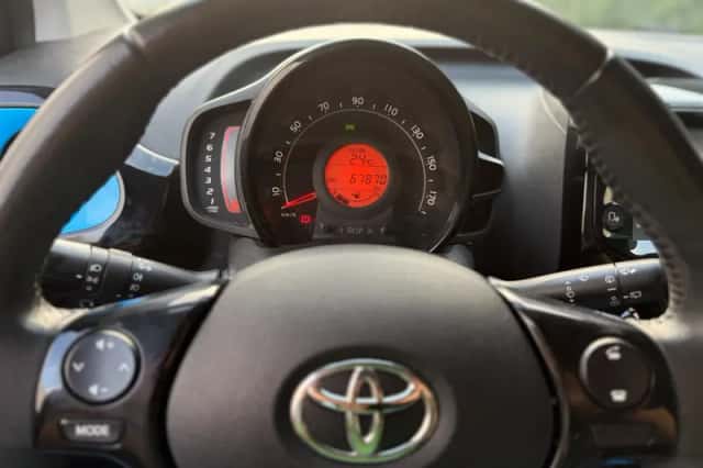 Toyota Aygo (2019) thumbnail 2