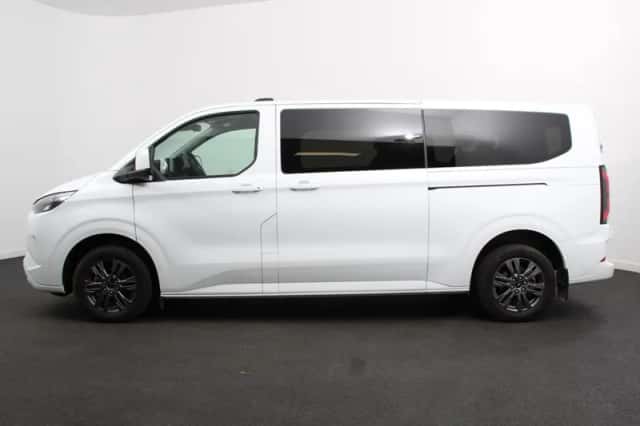Ford Transit Custom (2025) thumbnail 6