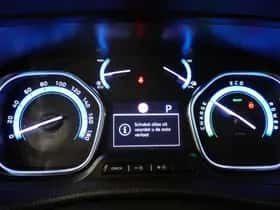 Opel Vivaro-e (2022) thumbnail 21