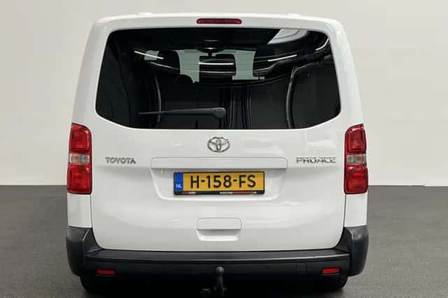 Toyota Proace (2020) thumbnail 4