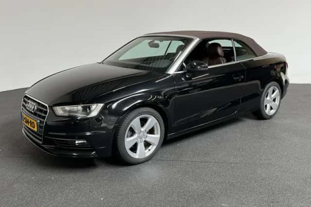 Audi A3 (2015) thumbnail 3