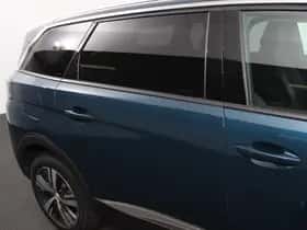 Peugeot 5008 (2021) thumbnail 18