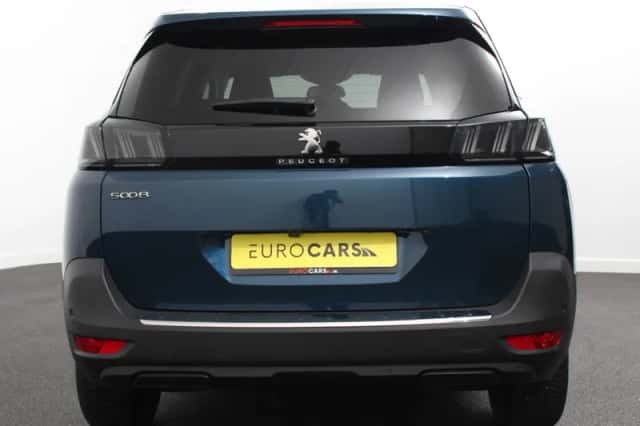 Peugeot 5008 (2021) thumbnail 6