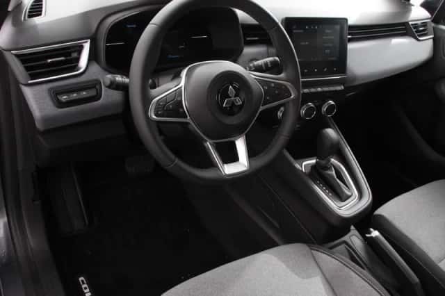 Mitsubishi Colt (2025) thumbnail 2