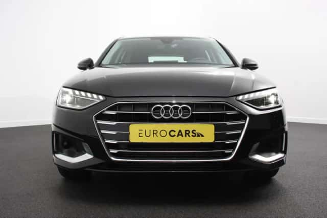 Audi A4 (2021) thumbnail 2