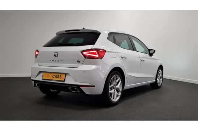 SEAT Ibiza (2021) thumbnail 4