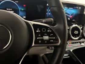 Mercedes-Benz GLA (2021) thumbnail 15