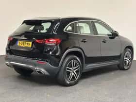 Mercedes-Benz GLA (2021) thumbnail 10
