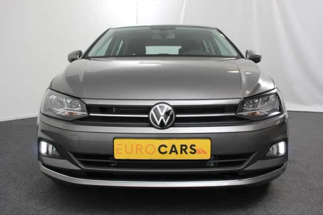 Volkswagen Polo (2021) thumbnail 2