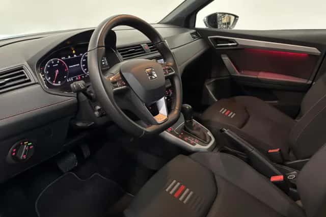 SEAT Arona (2021) thumbnail 3