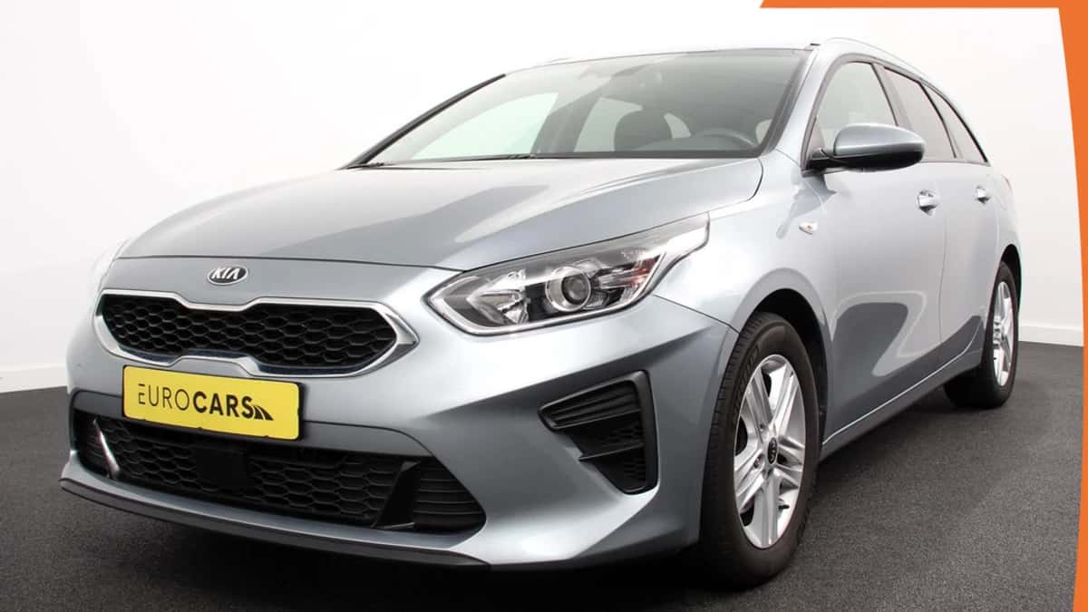 Kia Ceed Sportswagon (2021) — foto 1