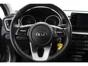 Kia Ceed Sportswagon (2021) thumbnail 14