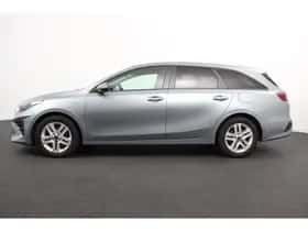 Kia Ceed Sportswagon (2021) thumbnail 5