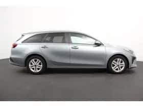 Kia Ceed Sportswagon (2021) thumbnail 6