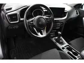 Kia Ceed Sportswagon (2021) thumbnail 7
