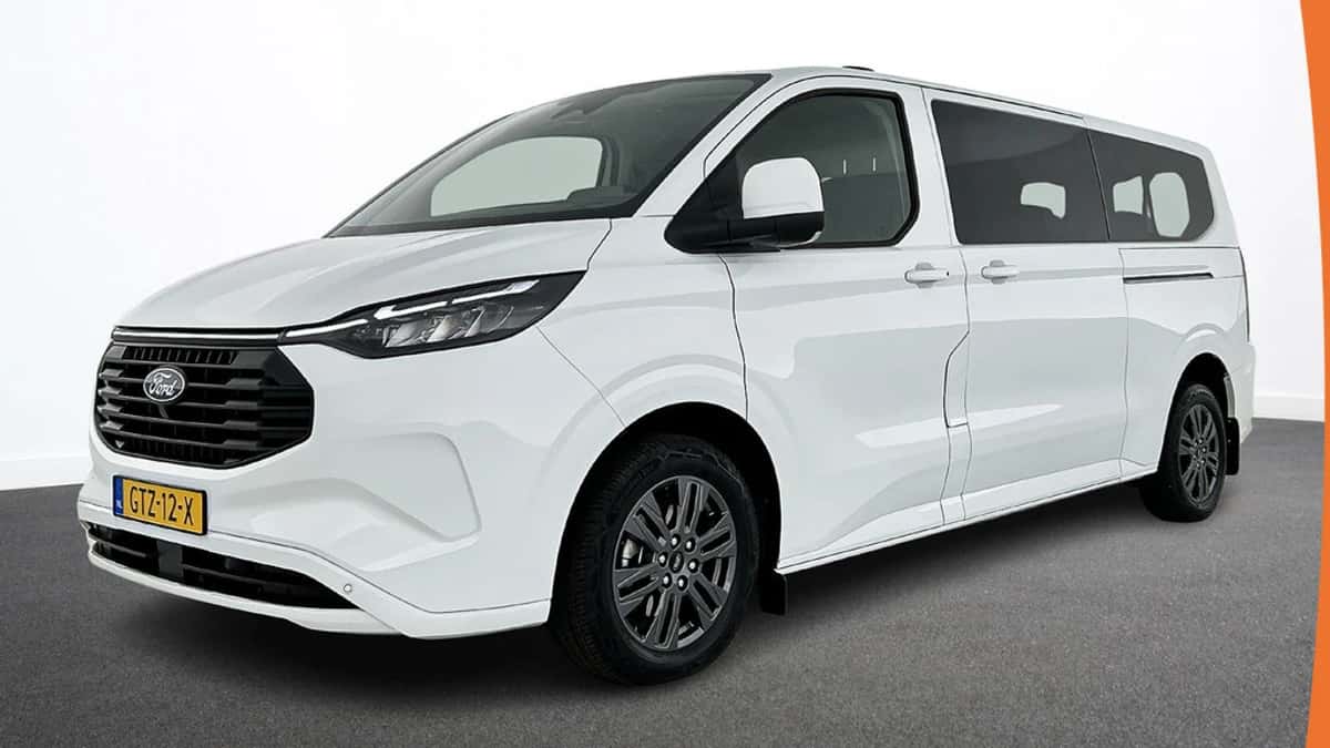 Ford Transit Custom (2025) — foto 1