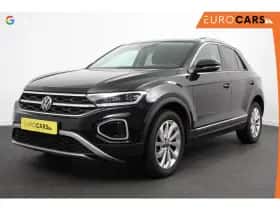 Volkswagen T-Roc (2022) thumbnail 1