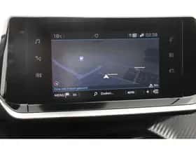 Peugeot 2008 (2023) thumbnail 11