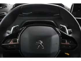Peugeot 2008 (2023) thumbnail 14